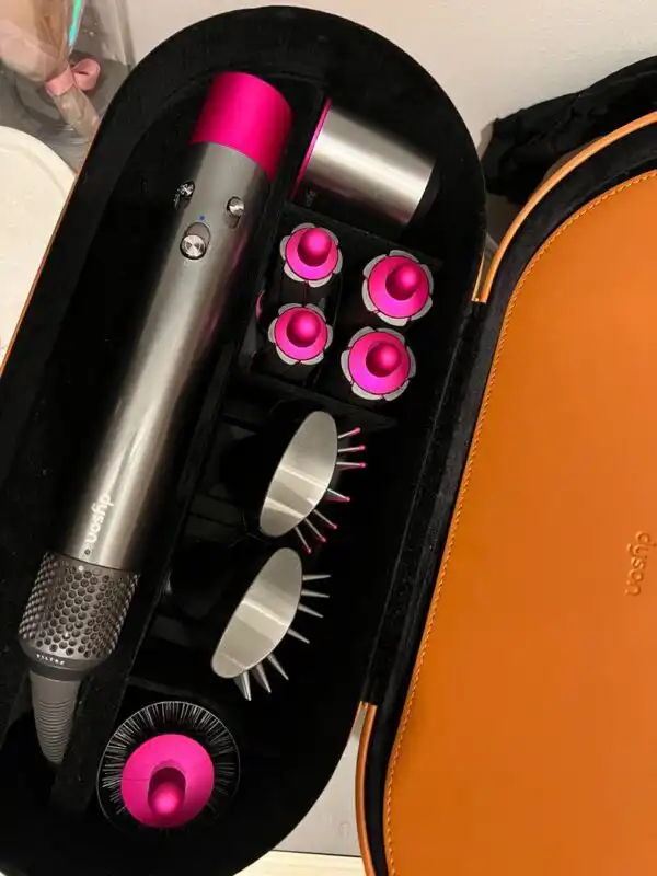 Dyson airwrap 1671126176 74318c43 progressive 600x800 jpg